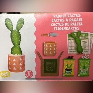 MGA Miniverse Make It Mini Lifestyles series one wave 2.  Paddle Cactus